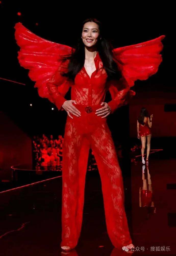 藏太好了吧？他俩没宣结婚而是直接宣布孩子出生！