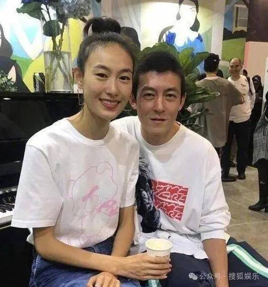 藏太好了吧？他俩没宣结婚而是直接宣布孩子出生！