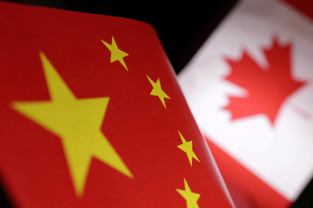 中加已经谈拢？王毅挂断加外长电话，卡尼总理下令不惜一切代价要摆脱美国