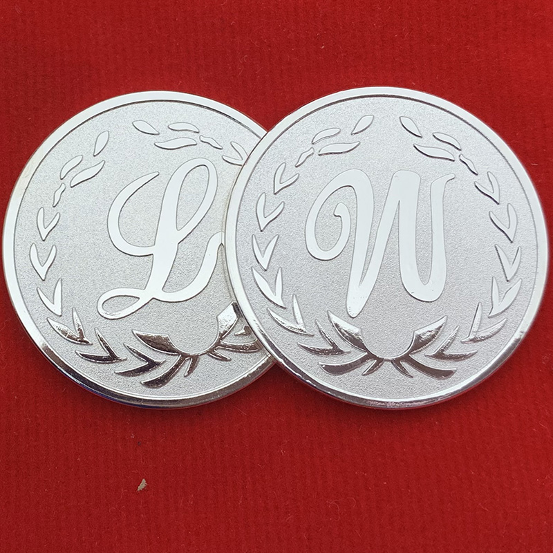 币l(币圈大佬23岁赚一个亿)